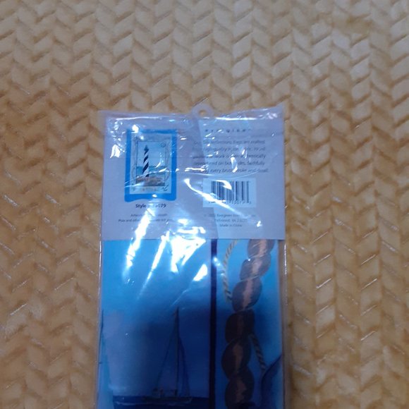 💰 3/$25.00 Silk Reflections Decorative Flag NIP Cape Hatteras. - Picture 3 of 3